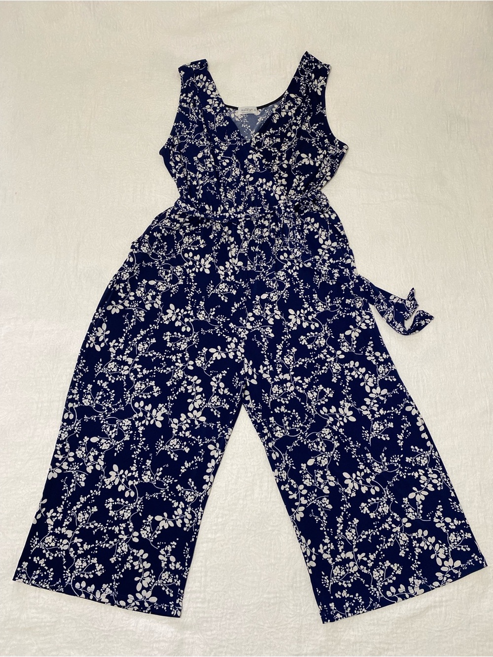 Kaileigh Women’s Plus Size 2X Floral Jumpsuit Faux Wrap Wide Leg Crop Stretch